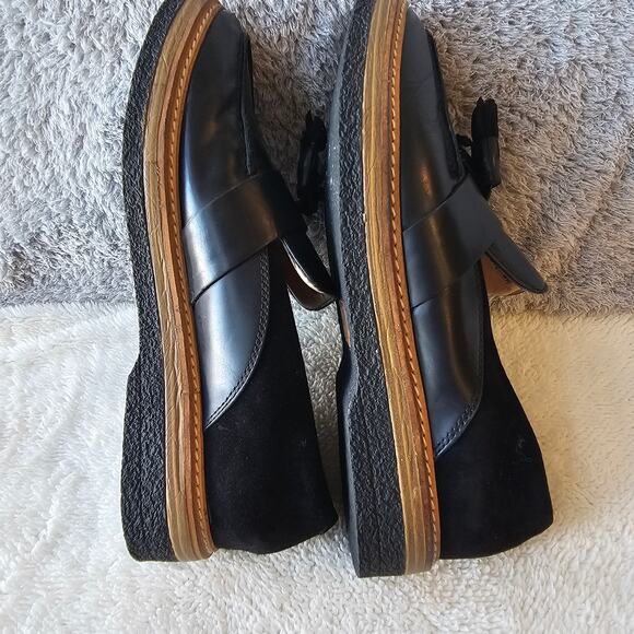 NEW Clarks Women's Zante Spring Leather Tasseled Slip On Loafers Size 9.5M Black - Picture 7 of 8